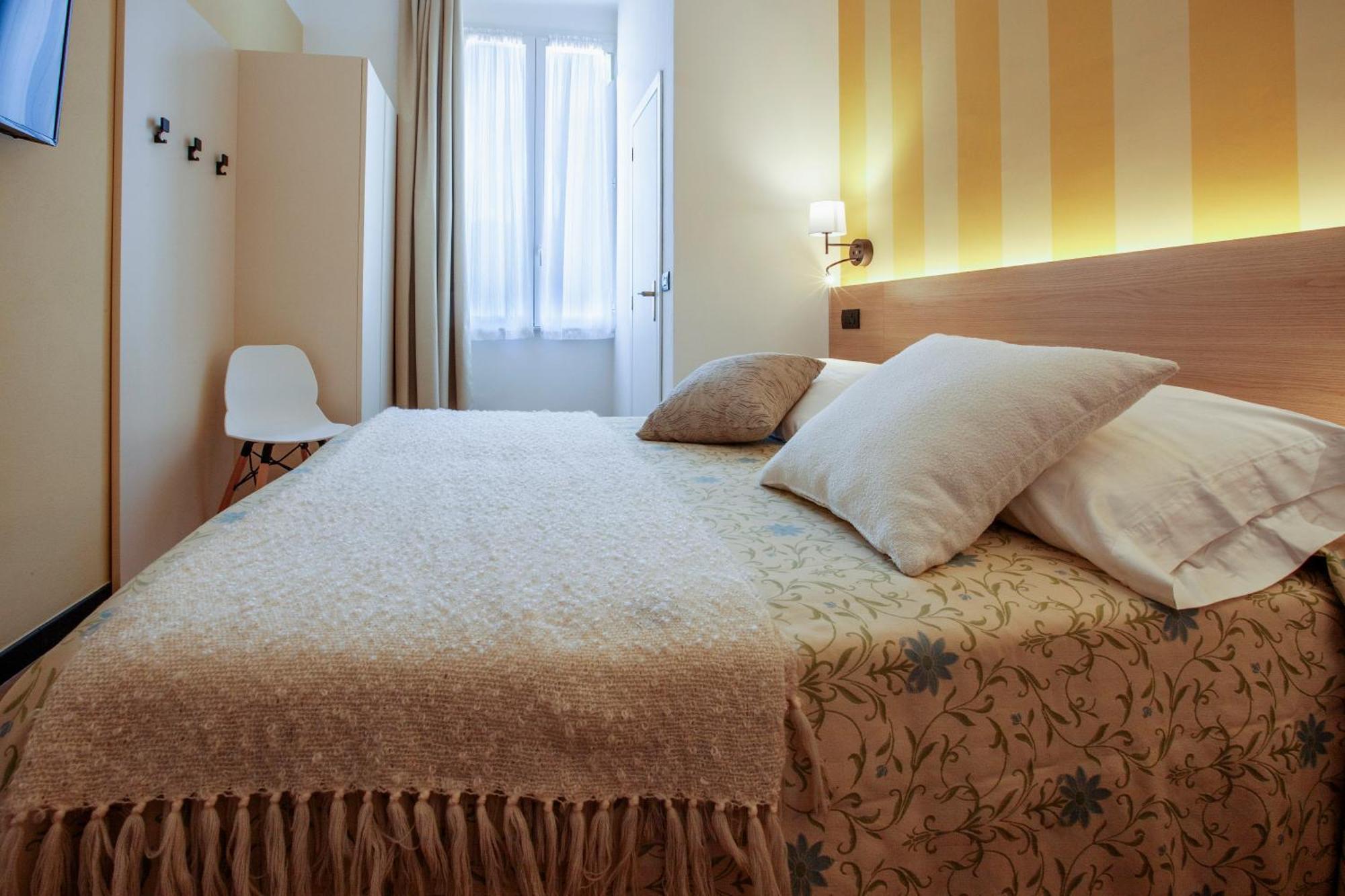 Hotel Palace Леванто Экстерьер фото